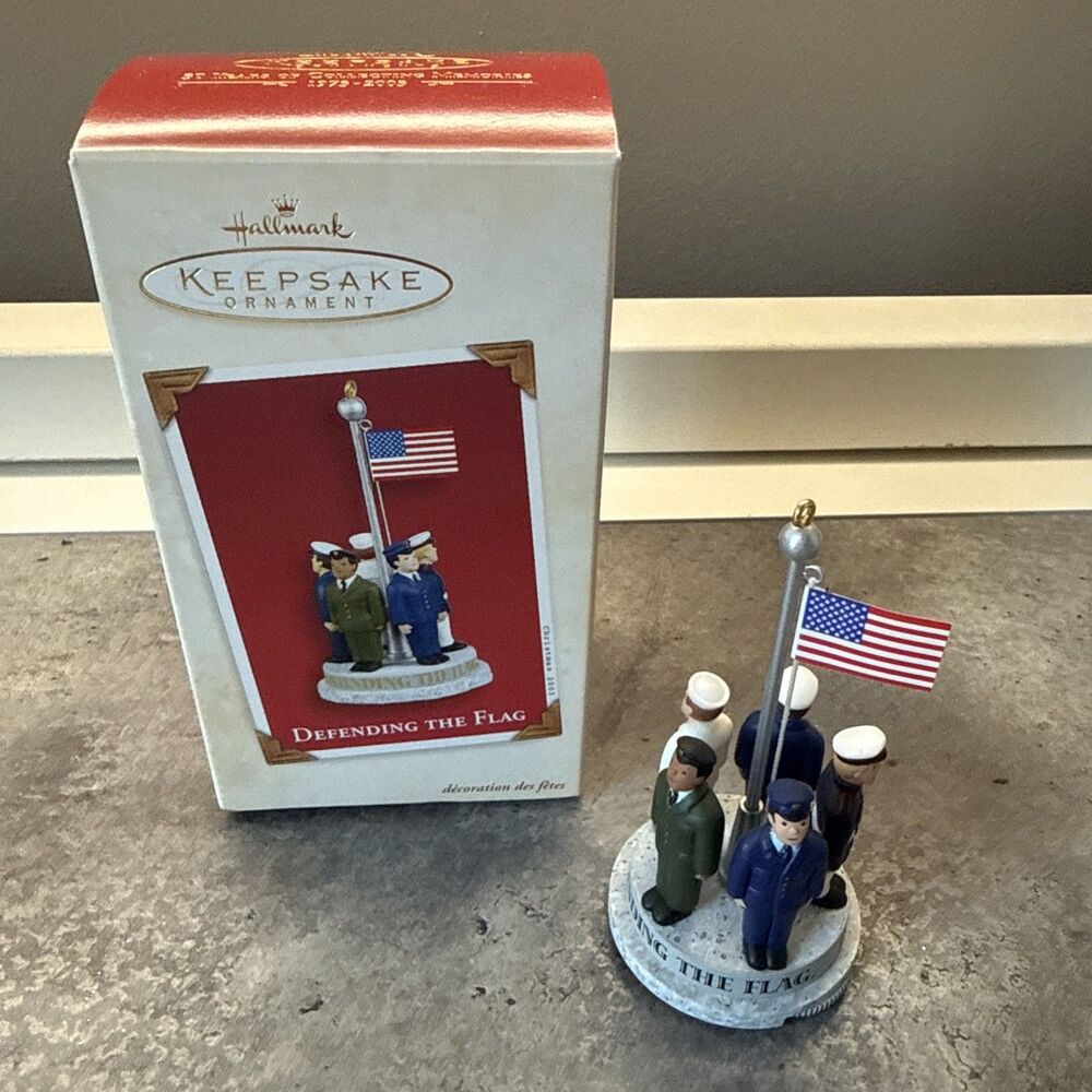 Hallmark Keepsake Ornament Defending the Flag 2003 Patriotic